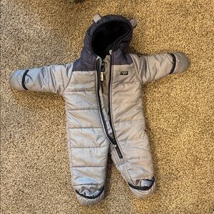 OshKosh B'gosh Gray Baby Outerwear